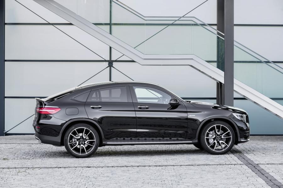  Mercedes-AMG GLC43 4Matic Coupe 2016 года  (WW) (фото 29 из 46)